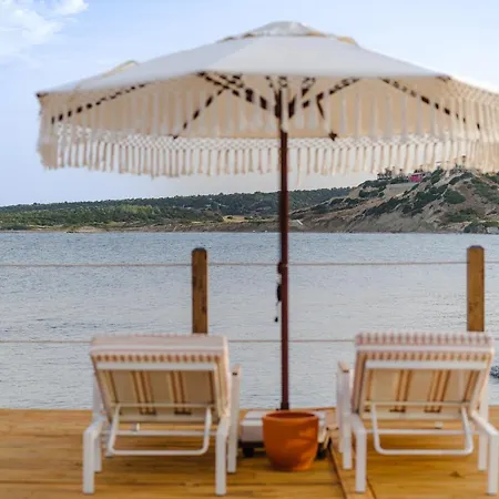 Blue Sea Karpasia Rizokarpaso